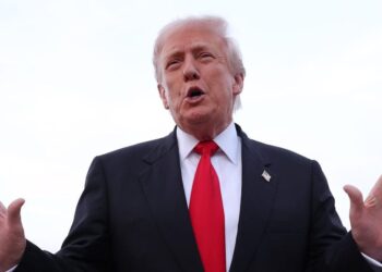 Trump wants to issue $2,000 tariff checks. He can’t do that by himself.