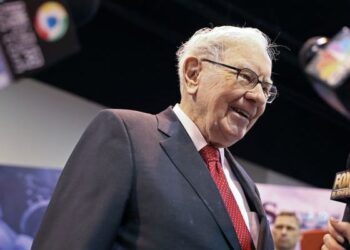 Read Warren Buffett’s Thanksgiving shareholder letter &mdash; his last one as Berkshire Hathaway CEO