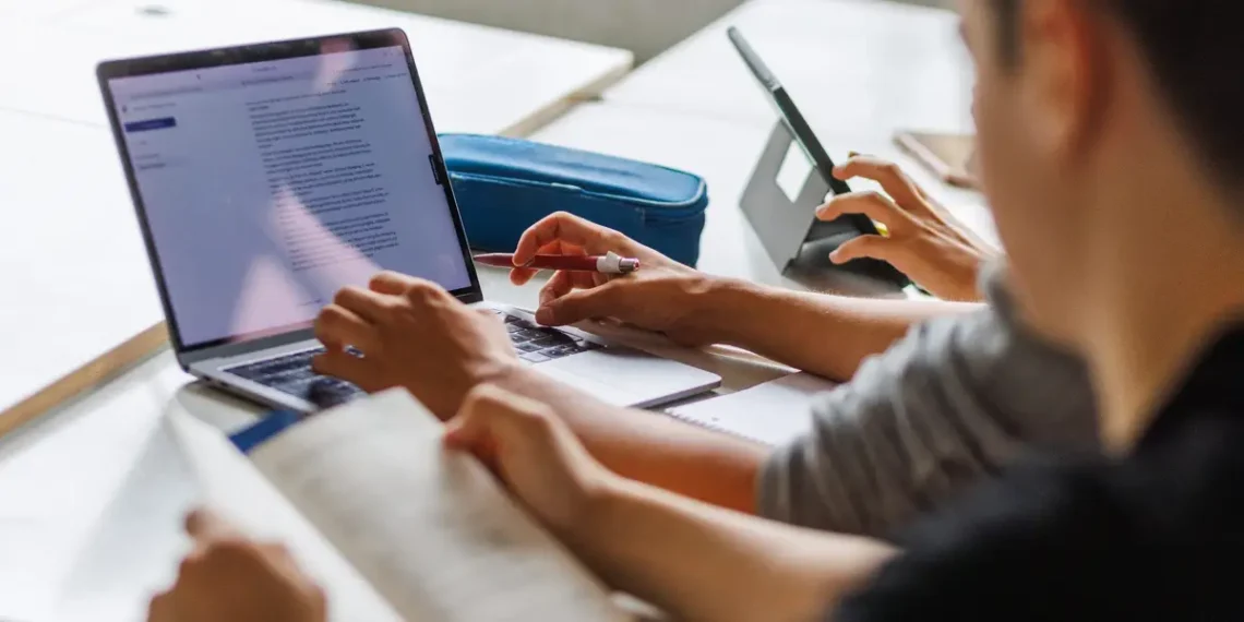 AI is winning over consumers — but it’s way behind with businesses, say Goldman Sachs analysts