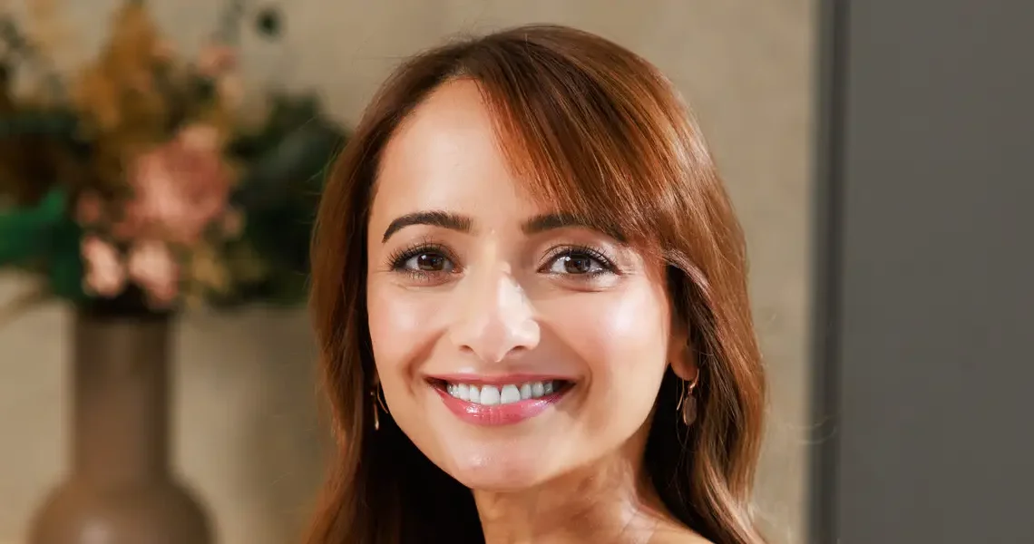 Gut health is the secret to glowing skin, says a pharmacist in her 40s with a Ph.D in skincare. Follow her 3 simple diet tips.