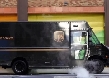 UPS is hitting customers with late fees and collection threats as they contest tariff bills