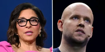 CEOs aren’t ‘job-hugging’ like the rest of us