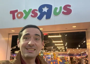 I went to Toys R Us. It was strange — and shows what can happen to ‘zombie’ retail brands after bankruptcy.