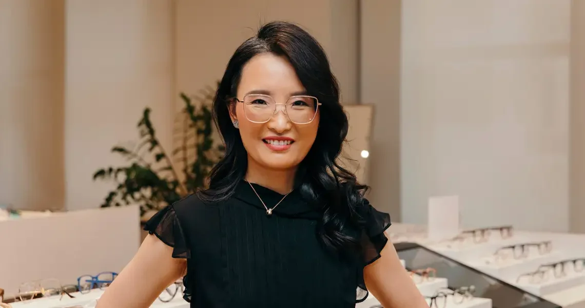 I’m a CEO and mom in NYC. Ping pong, piano, and 4:45 am wake-ups are how I stay healthy and focused.