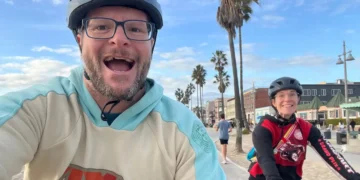 We’re financially independent millennials. Here are 5 tips for Gen Zers who want to do the same.