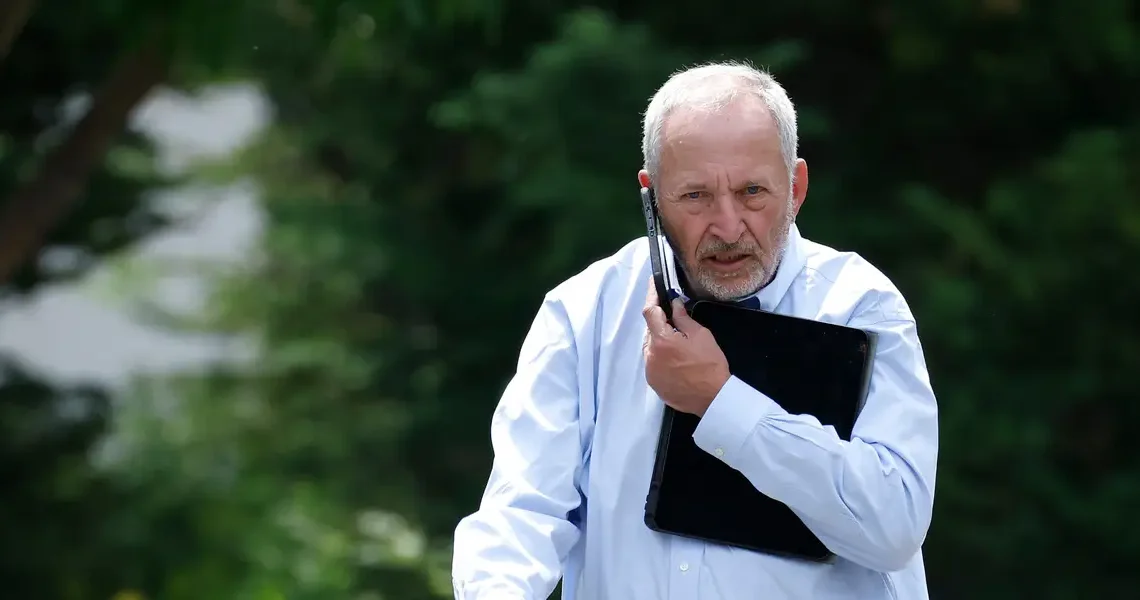 Former Treasury Secretary Larry Summers says he’s stepping away from public life after Epstein emails surface