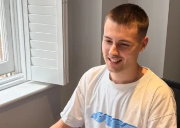 I got an AI internship in college by posting a coding fix to a company’s Facebook. Now I’m a full-time engineer at a startup.