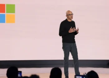 Leaked Microsoft organizational chart shows the 16 executives helping Satya Nadella in the AI race