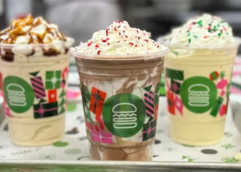 I tried and ranked every shake at Shake Shack, including the new holiday flavors. A classic earned the No. 1 spot.