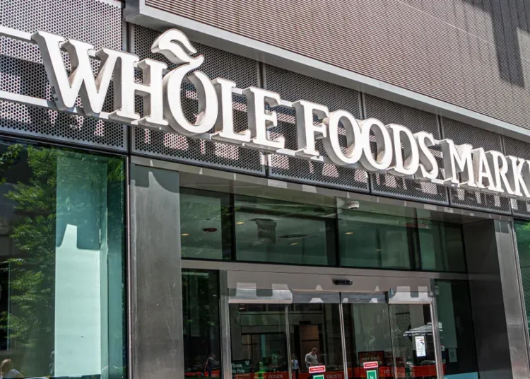 Every major store that’s open on Thanksgiving — and 20 that are closed