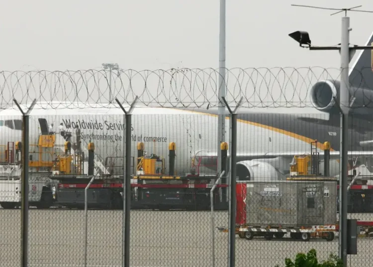 The initial investigation into the UPS plane crash shows similarities to a much-deadlier 1979 crash