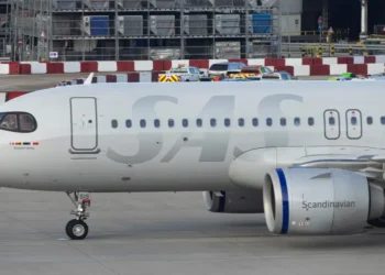 A plane fire that sent 8 people to the hospital shows why airlines are taking battery safety so seriously