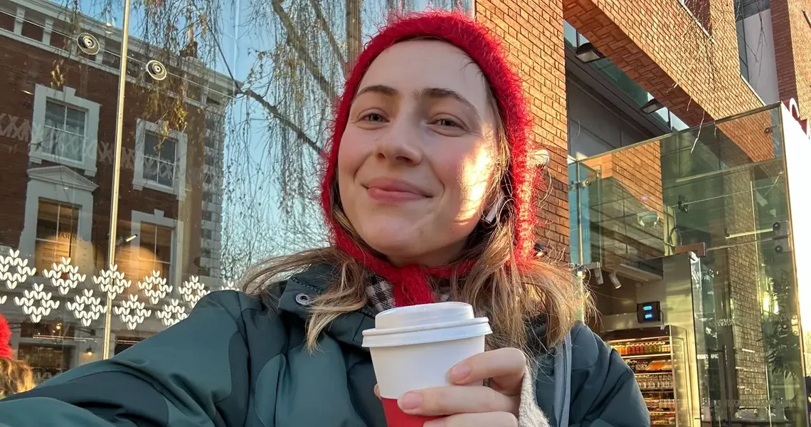 I always struggled to wake up early, but a new habit helped me become a morning person overnight. Now, I feel energized.