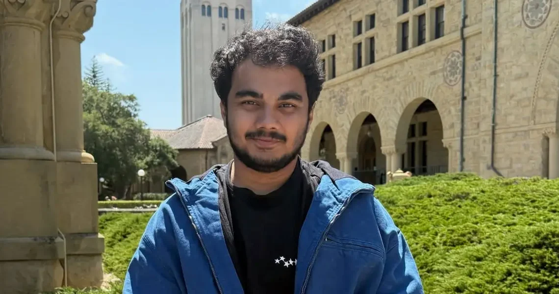 I landed a job at Amazon after 10 months of job-searching. My strategy was flawed in the beginning — here’s how I fixed it and landed an offer.