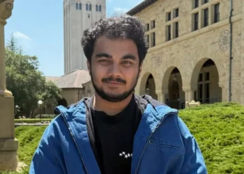 I landed a job at Amazon after 10 months of job-searching. My strategy was flawed in the beginning — here’s how I fixed it and landed an offer.