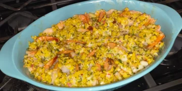 I tried Ina Garten’s simple baked shrimp scampi. The dish came together in just a few steps, but tasted gourmet.