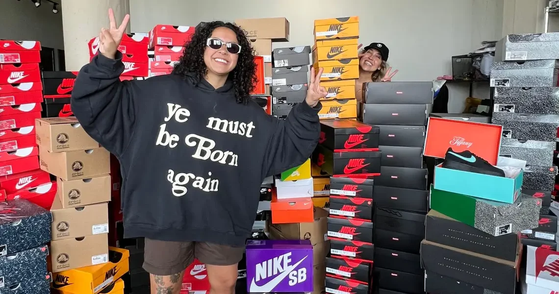 Seven-figure livestream sellers explain how to get started in 2 steps