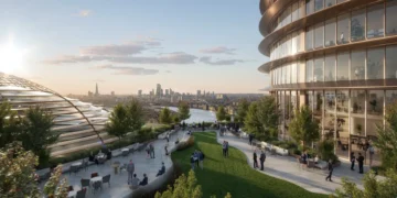 The paint is barely dry on JPMorgan’s state-of-the-art New York HQ, but it’s already planning a new tower in London