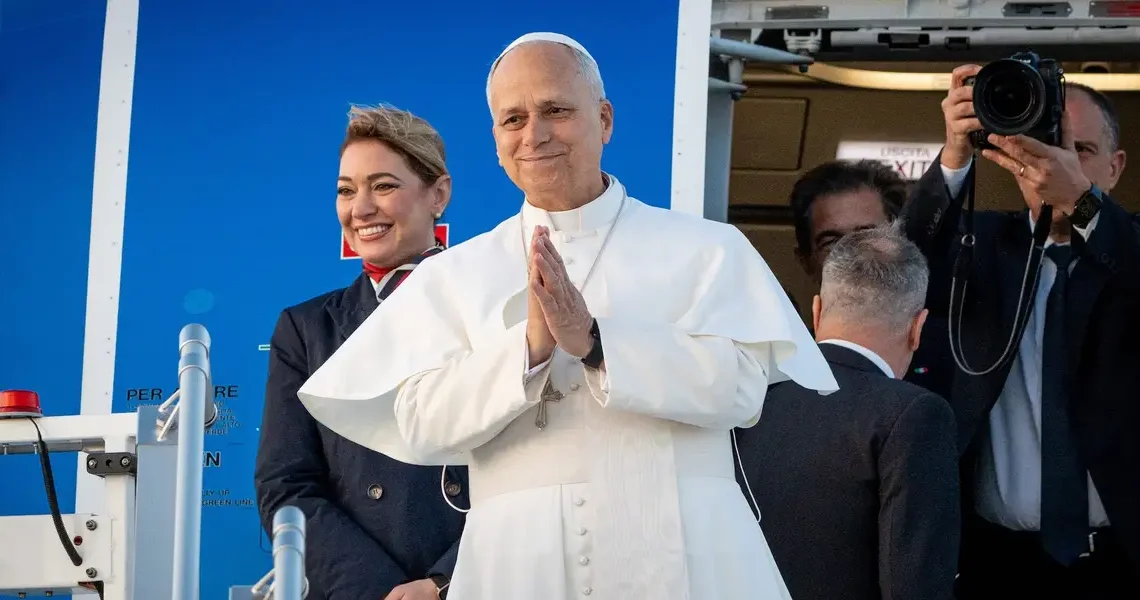 CEO explains how the unofficial ‘papal airline’ flies the pope