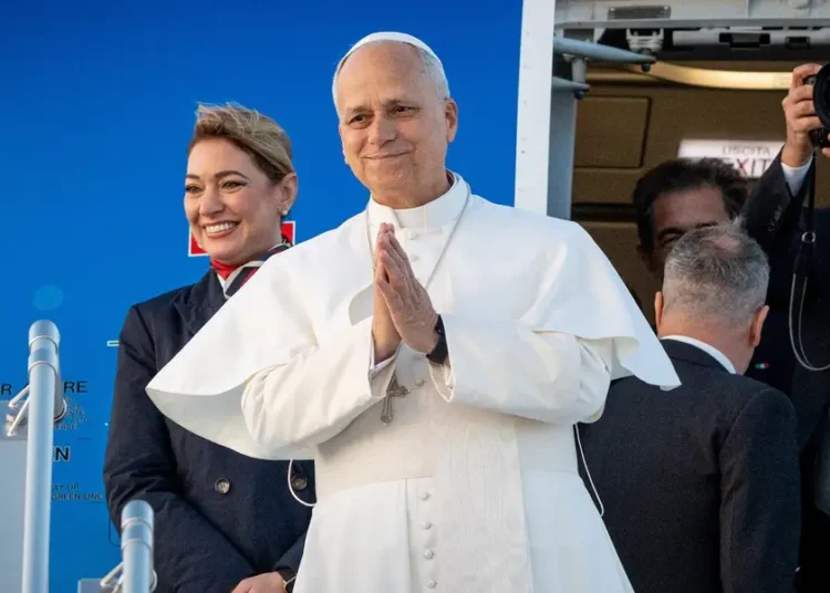 CEO explains how the unofficial ‘papal airline’ flies the pope