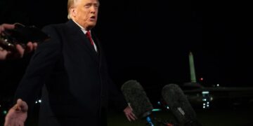 Some Republicans want to try to pass another mega-bill on health care