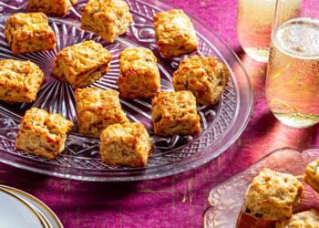 18 Thanksgiving appetizers to nosh on before the main event