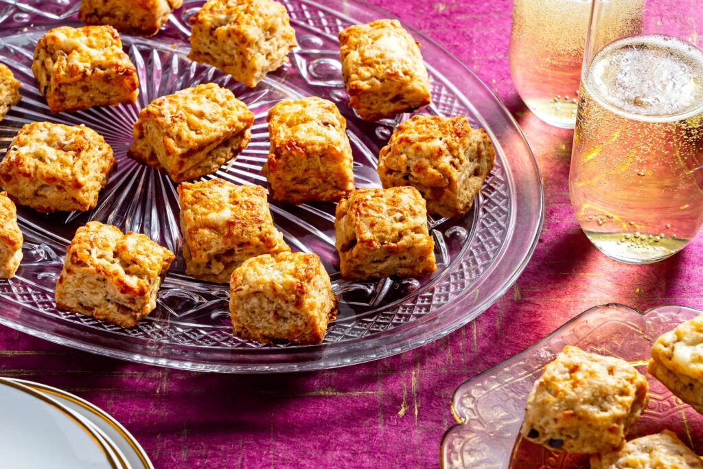 18 Thanksgiving appetizers to nosh on before the main event