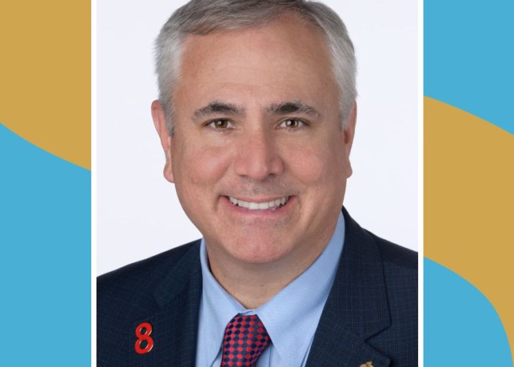 8 Ways to Stay Healthy As You Age