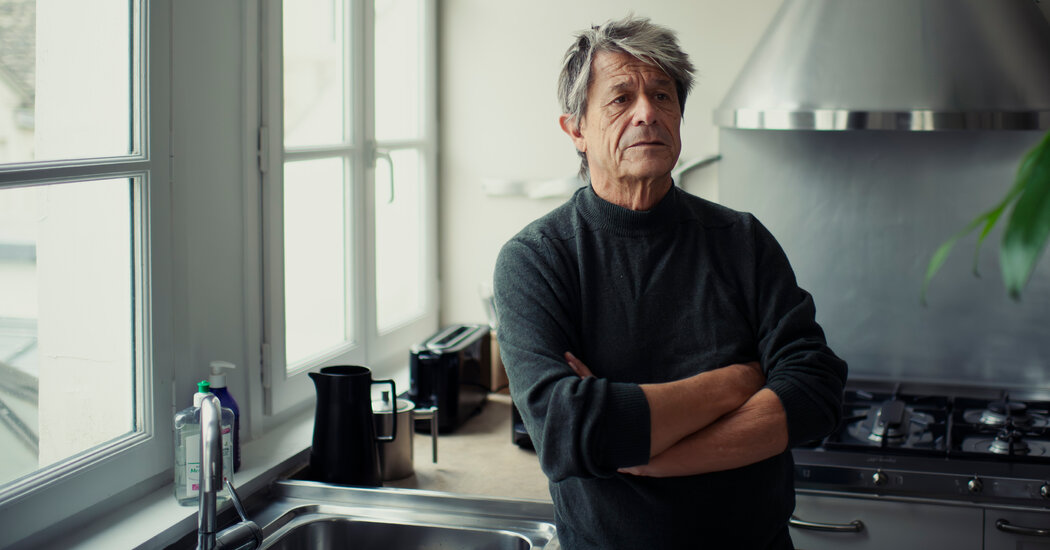 A Celebrated French Writer Loved Russia. War Forced a Reckoning.