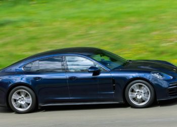 A Gym Is Promising a Porsche to Whoever Drops 100 Pounds the Fastest. What Could Go Wrong?