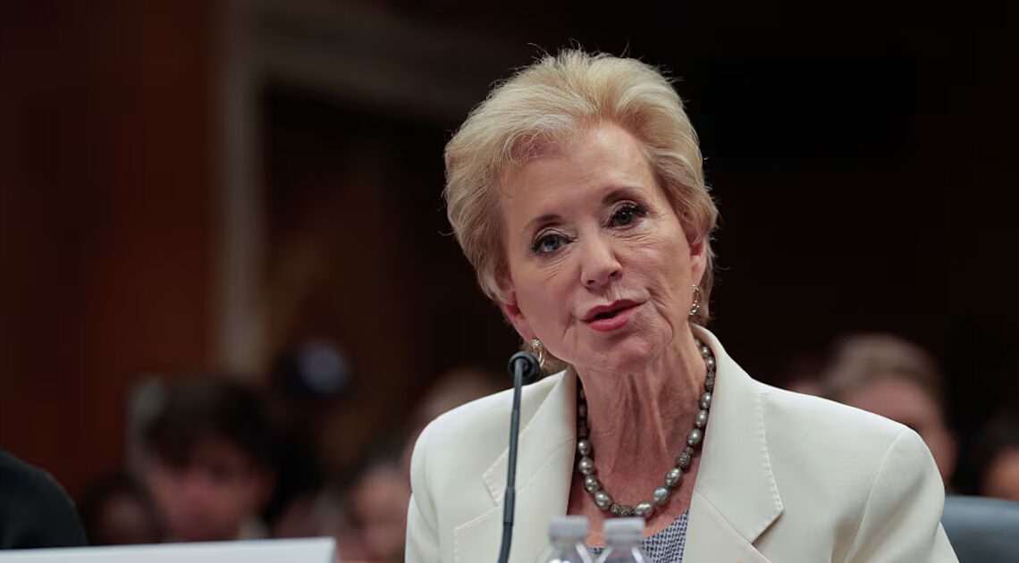 Top Billionaires of Trump’s Transition Fund Revealed