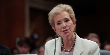 Top Billionaires of Trump’s Transition Fund Revealed