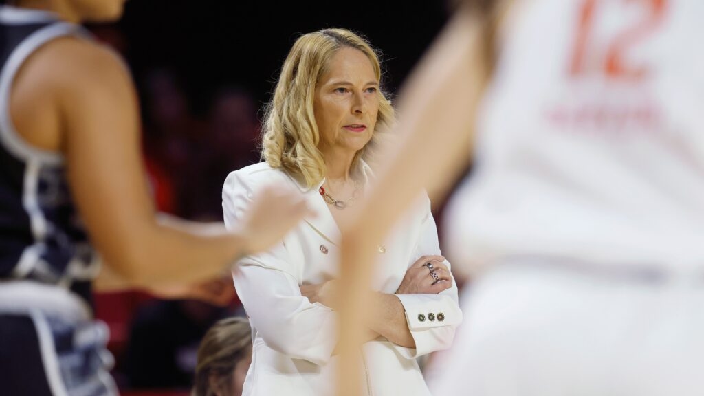 No. 7 Terps celebrate Thanksgiving by feasting on Hofstra