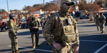 Border Patrol’s Charlotte sting reaches into country clubs, upscale shops