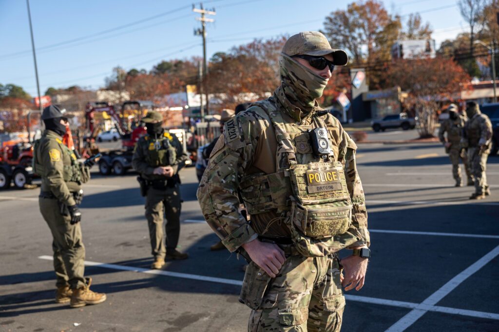 Border Patrol’s Charlotte sting reaches into country clubs, upscale shops