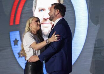 Charlie Kirk’s Widow Reveals What Vance Said During Intimate Onstage Hug