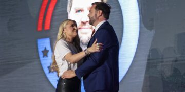 Charlie Kirk’s Widow Reveals What Vance Said During Intimate Onstage Hug