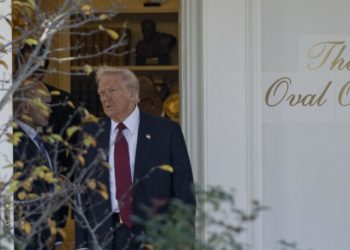 After Republican election losses, Trump pushes lawmakers to end shutdown, filibuster