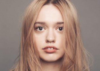 Aimee Lou Wood Reveals How Angelina Jolie Backed Her When She “Spoke Up” On ‘Anxious People’ Set