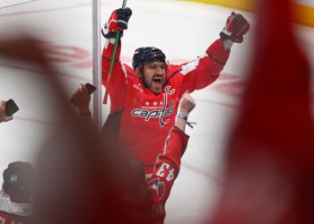 Alex Ovechkin scores his 900th NHL goal with the Washington Capitals