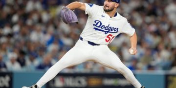 Amid World Series, Blue Jays relievers join Dodgers in wearing tribute to absent LA pitcher Vesia