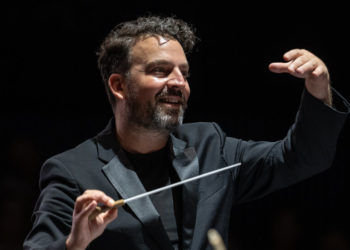 An American Conductor Comes Home to Lead the Houston Grand Opera