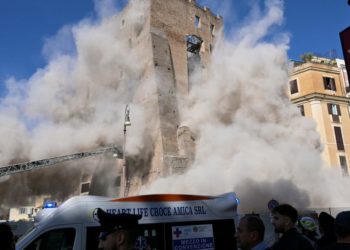 Anger and grief after worker killed in Rome tower collapse