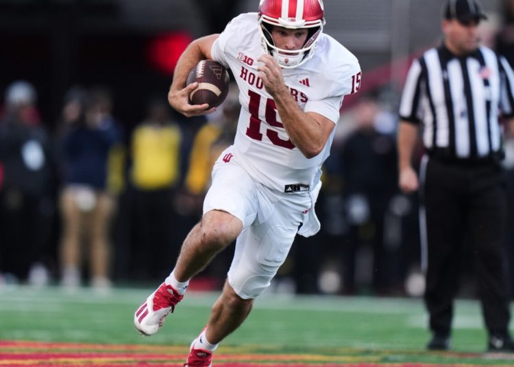 Another Indiana blowout: No. 2 Hoosiers hammer Maryland 55-10 after slow start