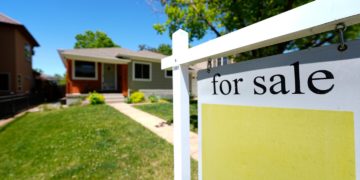 Average US long-term mortgage rate ticks up to 6.22% after four straight weekly declines