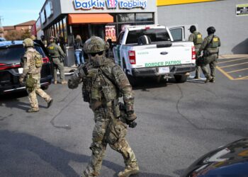 DHS swept Chicago to get ‘the worst’ criminals. Many have no record.