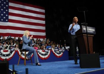 Barack “The Closer” Obama Rips & Mocks Trump & Billionaire Pals On Campaign Trail: “It’s All Tricks & No Treats”