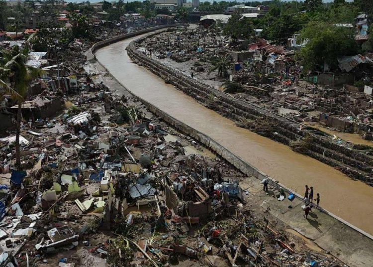 Battered by Yet Another Typhoon, Philippine People Blame Corruption for Mounting Death Toll