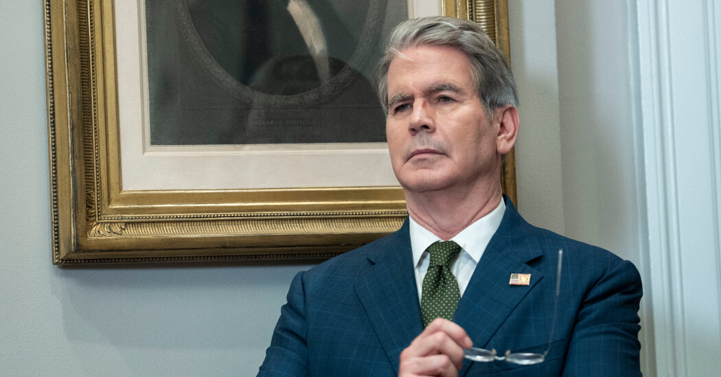 Bessent Plans to Attend Tariff Arguments at the Supreme Court