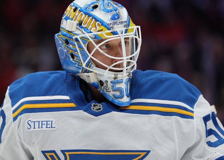 Blues’ Jordan Binnington catches flak for trying to pocket puck after Alex Ovechkin’s 900th career goal